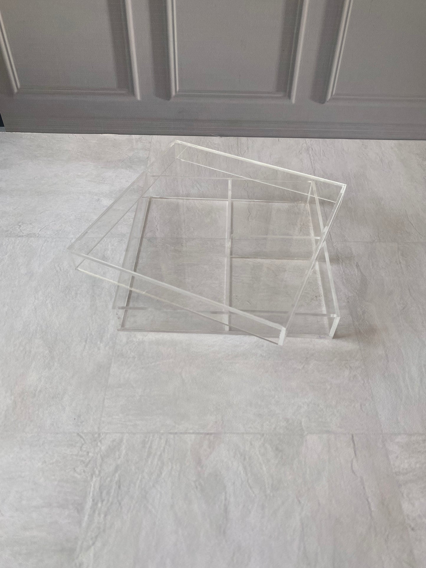 Caja tarjetero 18x18x3 cm con división