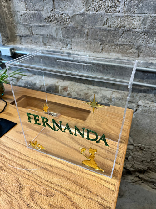 Alcancía de acrilico personalizada