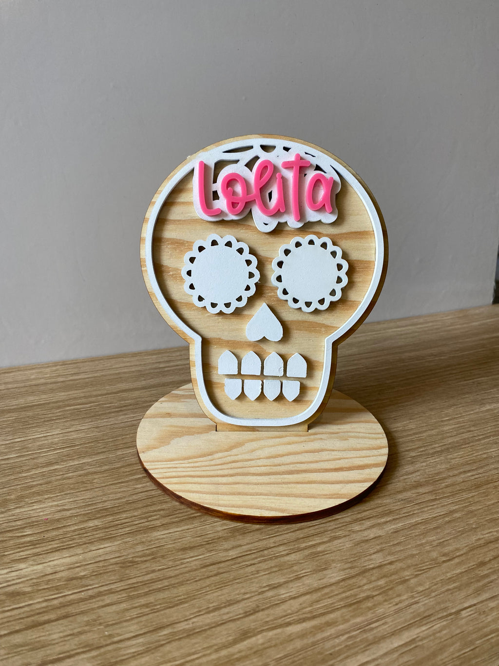 Calavera de madera